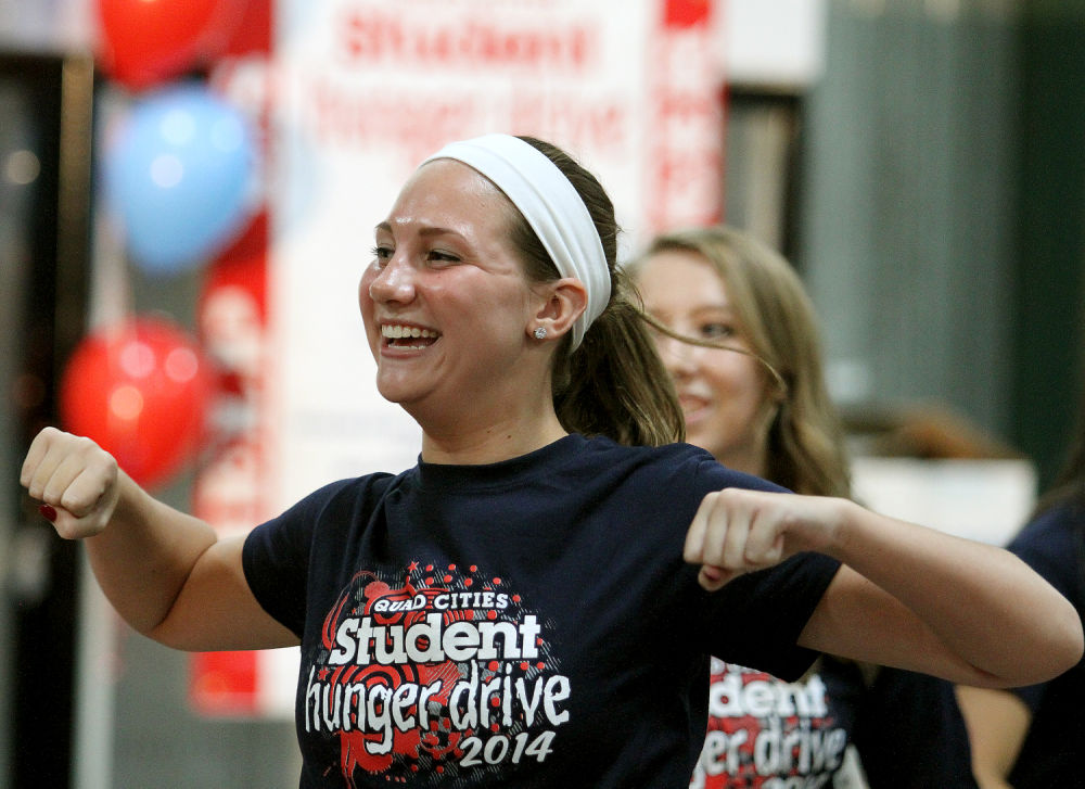 092914-hunger-drive12